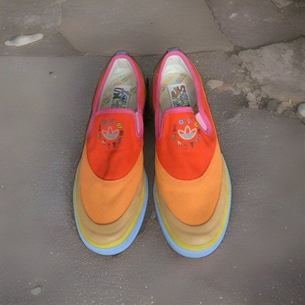 adidas Nizza Slip On Pride Love Unites Rainbow Sneakers Men's Size 7.5 - Picture 3 of 8